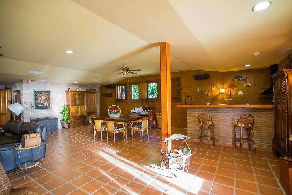 Indonesian Suites Tropical Garden Malaga Villa