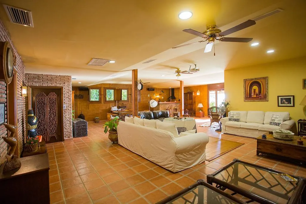 Indonesian Suites Tropical Garden Malaga