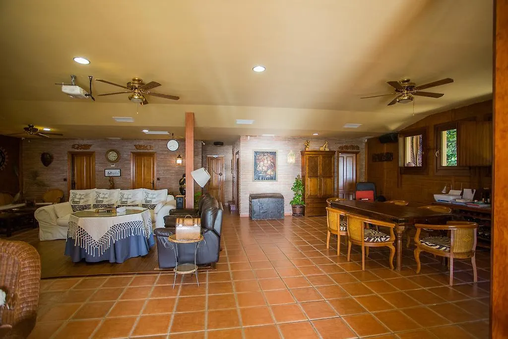 Indonesian Suites Tropical Garden Malaga
